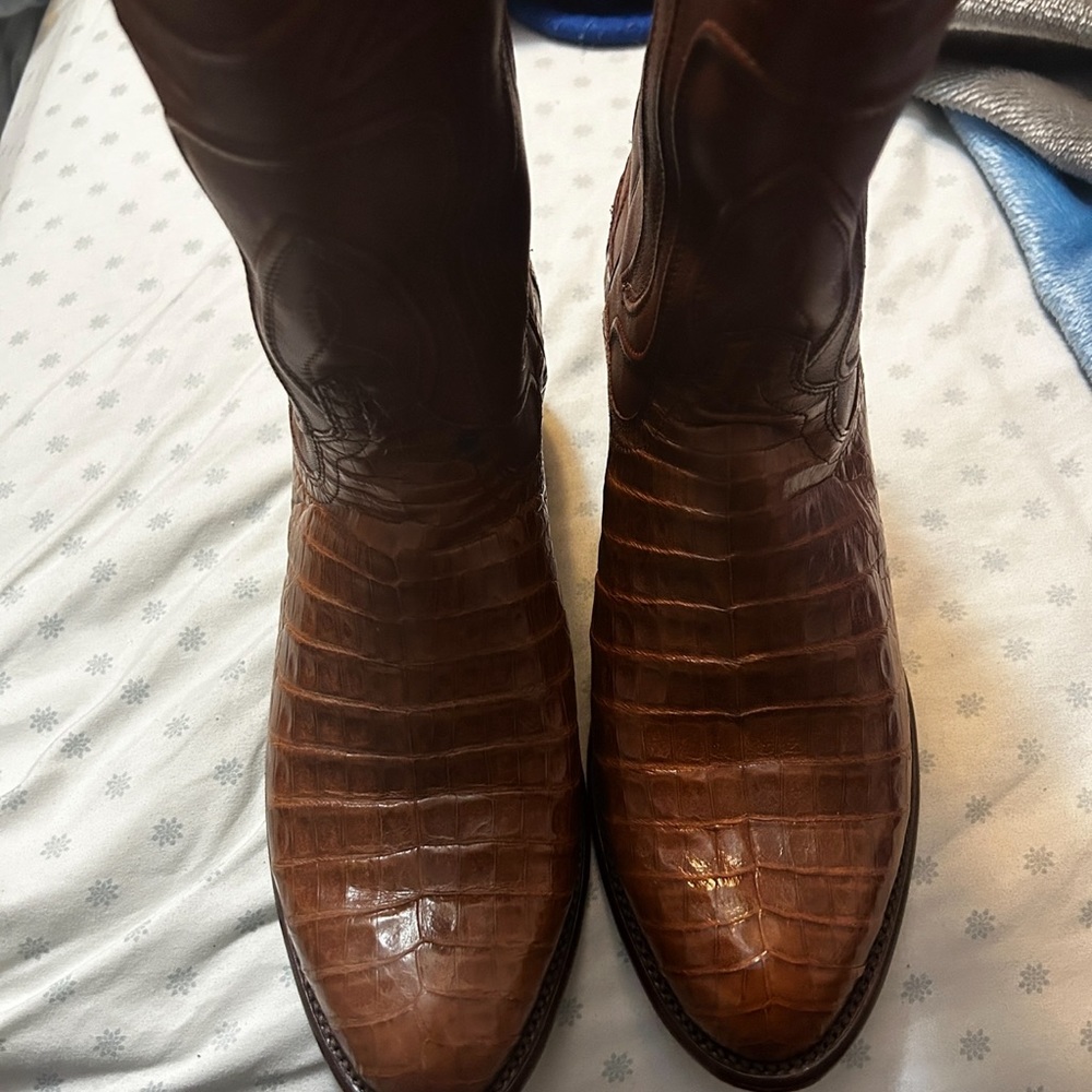 Tecovas men’s Dillion’s size 8 EE barely used.